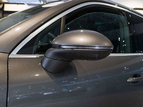 Certified 2025 Porsche Cayenne AWD/4WD image 12