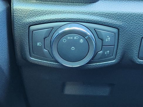 Used 2019 Ford Ranger Lariat w/ Black Appearance Package image 35