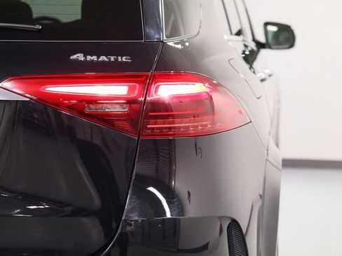 Certified 2024 Mercedes-Benz GLE 450 4MATIC image 17