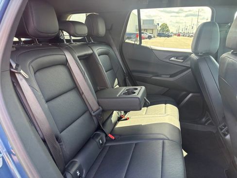 Used 2026 Chevrolet Equinox LT w/ Convenience Package II FWD image 26