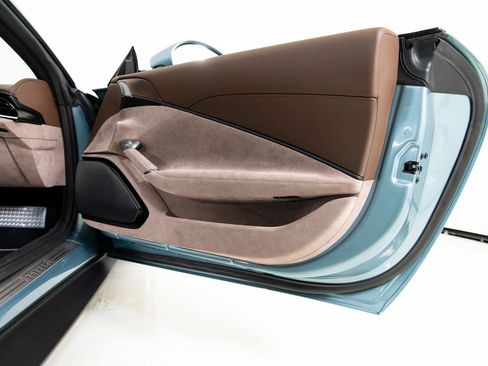 Certified 2025 Ferrari Roma Spider RWD image 28
