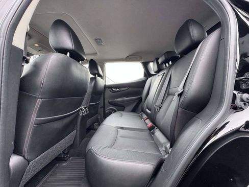 Used 2018 Nissan Rogue Sport SL w/ SL Premium Package AWD/4WD image 13