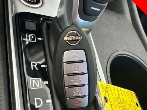 Certified 2025 Nissan Altima 2.5 S FWD image 8