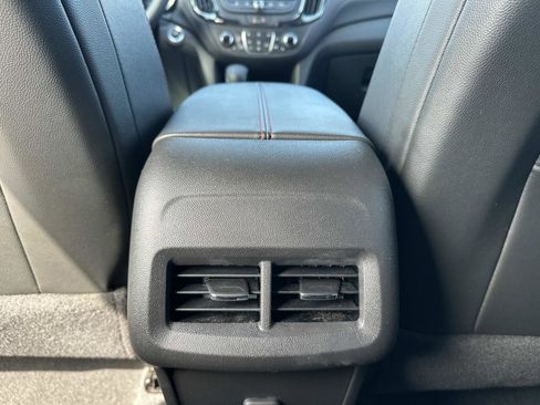 Certified 2023 Chevrolet Equinox RS FWD image 13