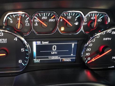 Used 2019 Chevrolet Silverado 1500 LT w/ All Star Edition image 18