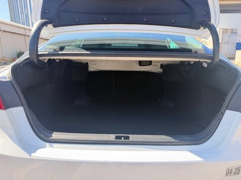 Used 2022 Toyota Camry LE FWD image 15