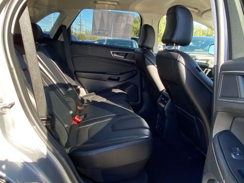 Used 2022 Ford Edge Titanium w/ Equipment Group 301A image 39
