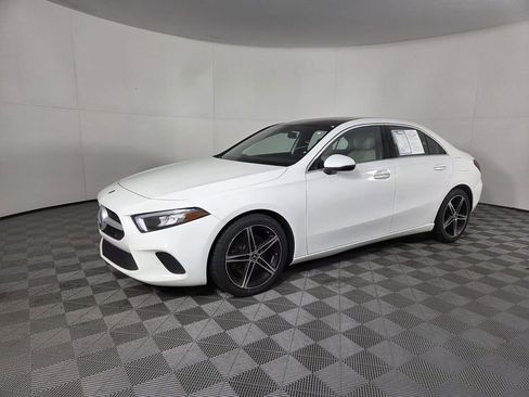 Used 2019 Mercedes-Benz A 220 image 9