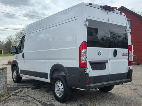 Used 2016 RAM ProMaster 1500 w/ Interior Convenience Group image 4