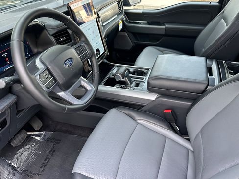 Used 2025 Ford F150 Lightning Lariat AWD/4WD image 10