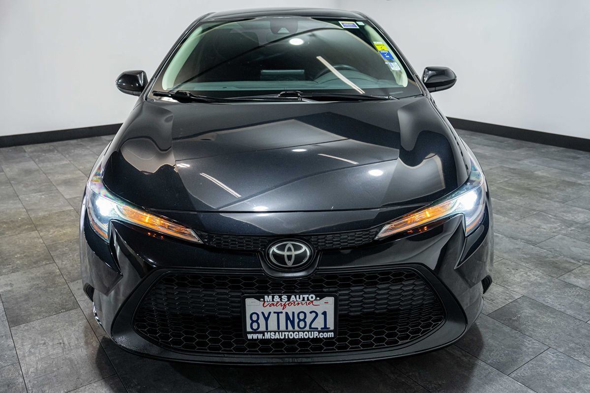 Used 2022 Toyota Corolla LE FWD image 6