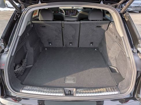 Used 2025 Audi Q5 Premium Plus w/ Premium Plus image 32