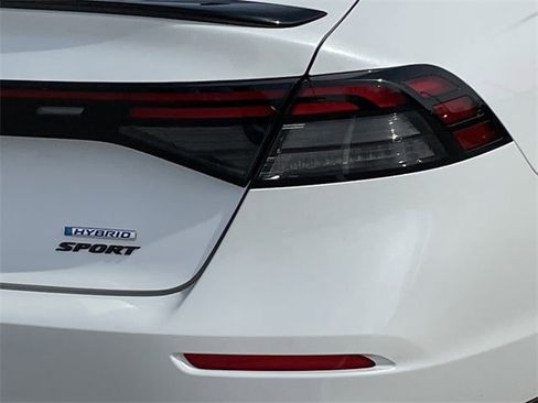 Certified 2025 Honda Accord Sport image 21