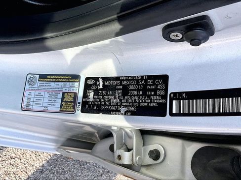 Used 2017 Kia Forte LX FWD image 37