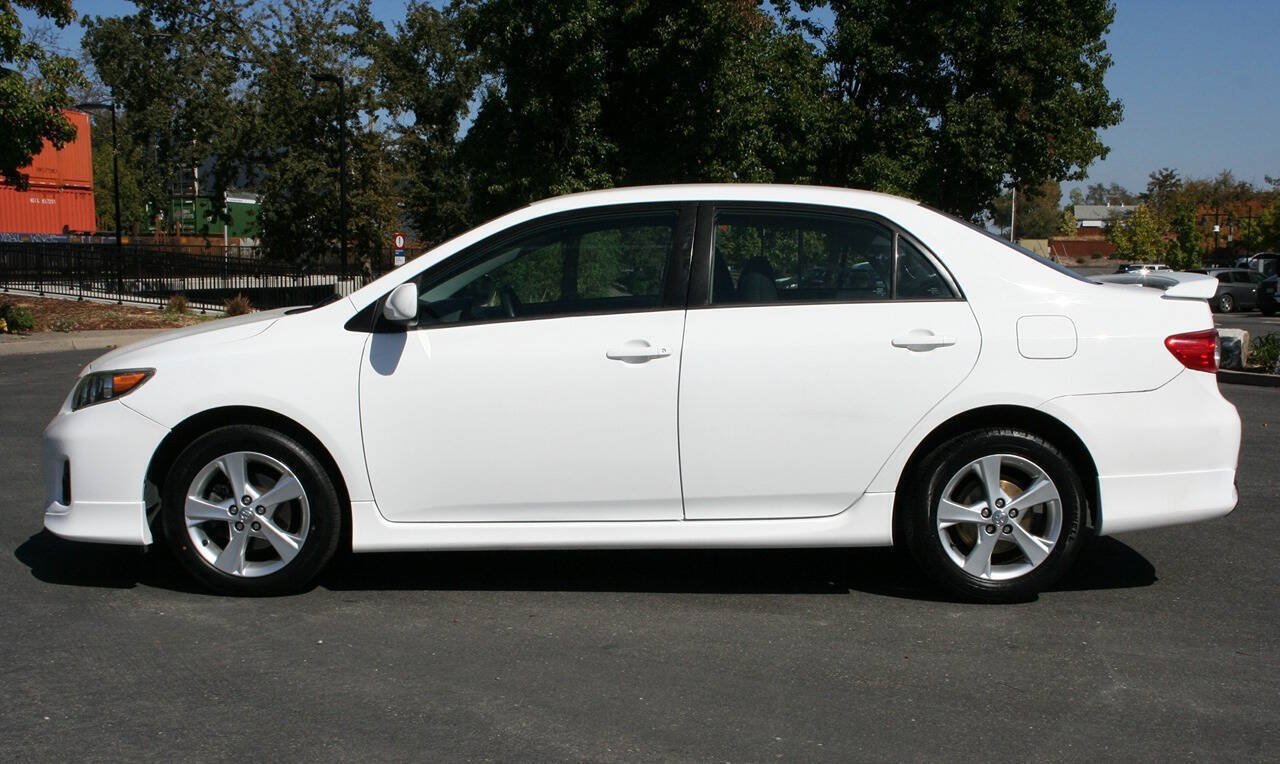 Used 2013 Toyota Corolla S FWD image 7
