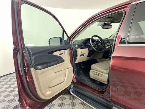 Used 2019 Honda Ridgeline RTL-E image 18
