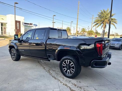 Used 2021 GMC Sierra 2500 AT4 w/ AT4 Premium Plus Package image 7