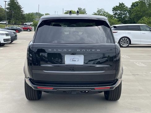New 2026 Land Rover Range Rover SE AWD/4WD image 4