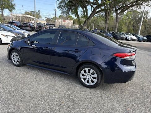 Certified 2023 Toyota Corolla LE image 4