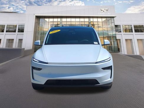 Used 2026 Tesla Model Y Long Range AWD/4WD image 2