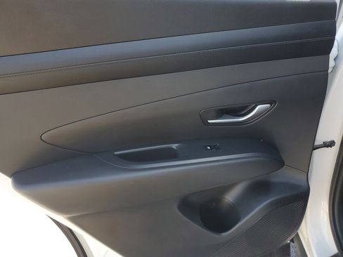 Used 2025 Hyundai Tucson SEL image 12