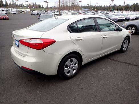 Used 2015 Kia Forte LX image 5