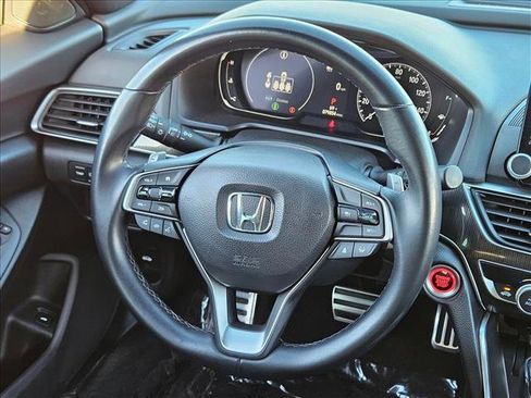 Used 2022 Honda Accord Sport image 11
