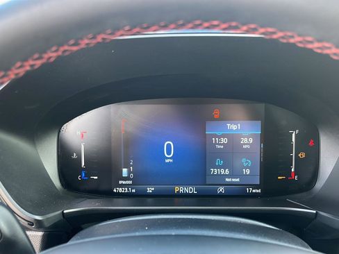 Used 2024 Ford Escape ST-Line image 16