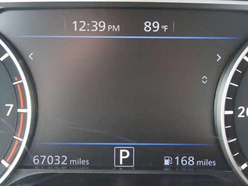 Used 2024 Nissan Altima 2.5 SV FWD image 4