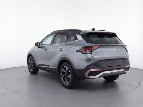 Used 2024 Kia Sportage LX FWD image 6