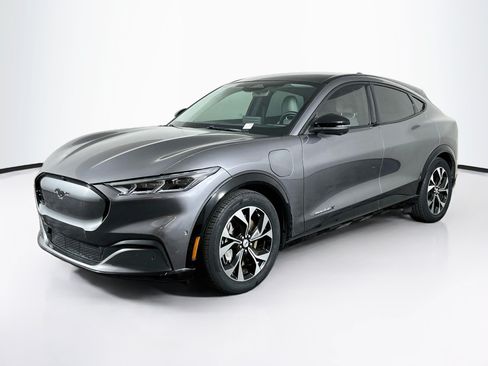 Used 2021 Ford Mustang Mach-E Premium RWD image 3