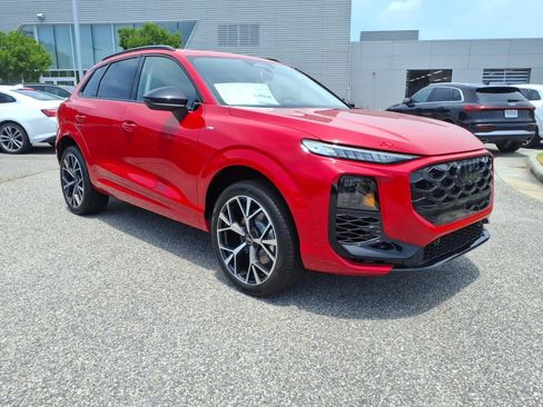 New 2026 Audi Q3 quattro 2.0T AWD/4WD image 4