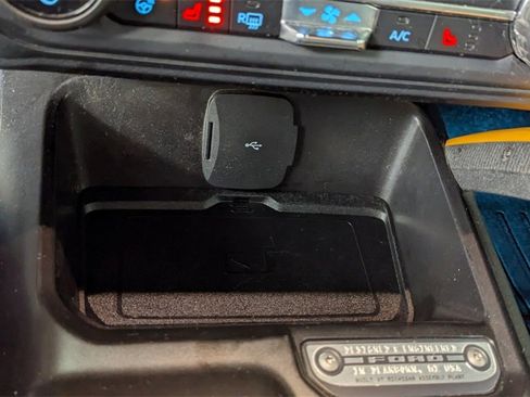 Used 2022 Ford Bronco Badlands image 27