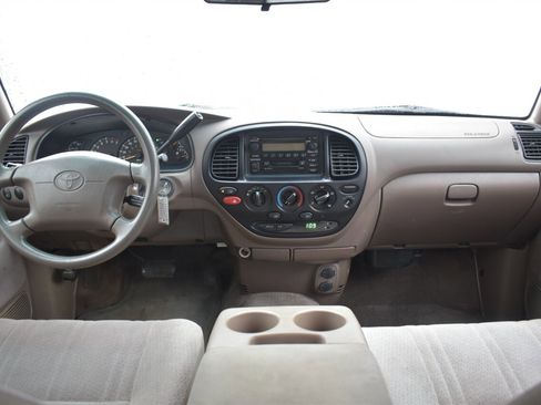 Used 2000 Toyota Tundra SR5 image 12