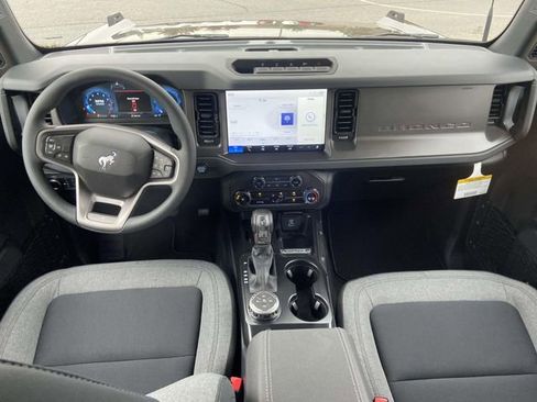 New 2025 Ford Bronco 4-Door w/ Sasquatch Package image 10