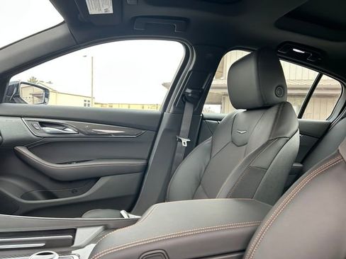 New 2026 Cadillac CT5 V w/ LPO, ONYX Package AWD/4WD image 26