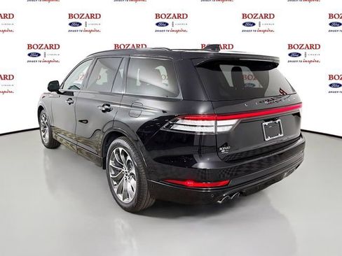 New 2026 Lincoln Aviator 2WD image 5