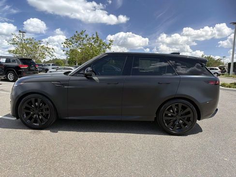 New 2026 Land Rover Range Rover Sport Dynamic SE AWD/4WD image 2