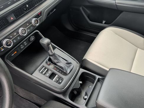 Used 2023 Honda CR-V EX image 32