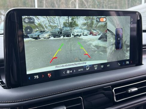 New 2026 Lincoln Aviator Premiere Sport Utility w/ Jet Appearance Package image 18