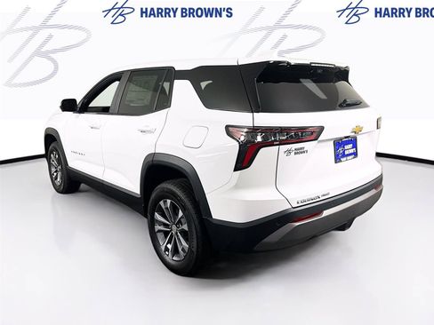 New 2026 Chevrolet Equinox LT w/ Convenience Package II AWD/4WD image 28