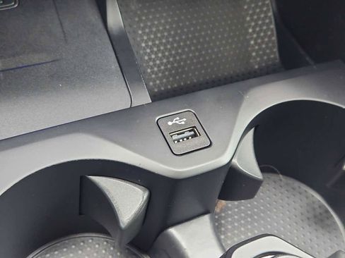 Used 2023 BMW X5 xDrive40i w/ M Sport Package image 31