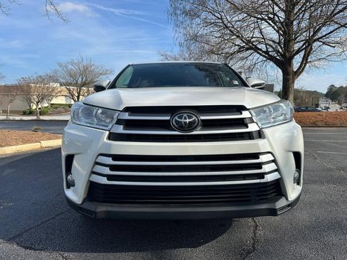 Used 2019 Toyota Highlander Plus image 8