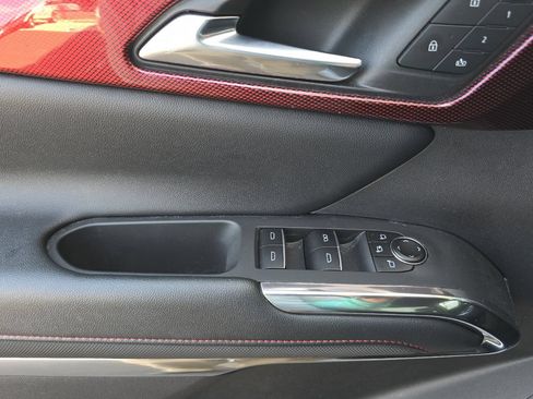 Used 2025 Chevrolet Traverse RS w/ LPO, Floor Liner Package AWD/4WD image 11