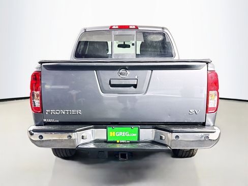 Used 2021 Nissan Frontier SV RWD image 8