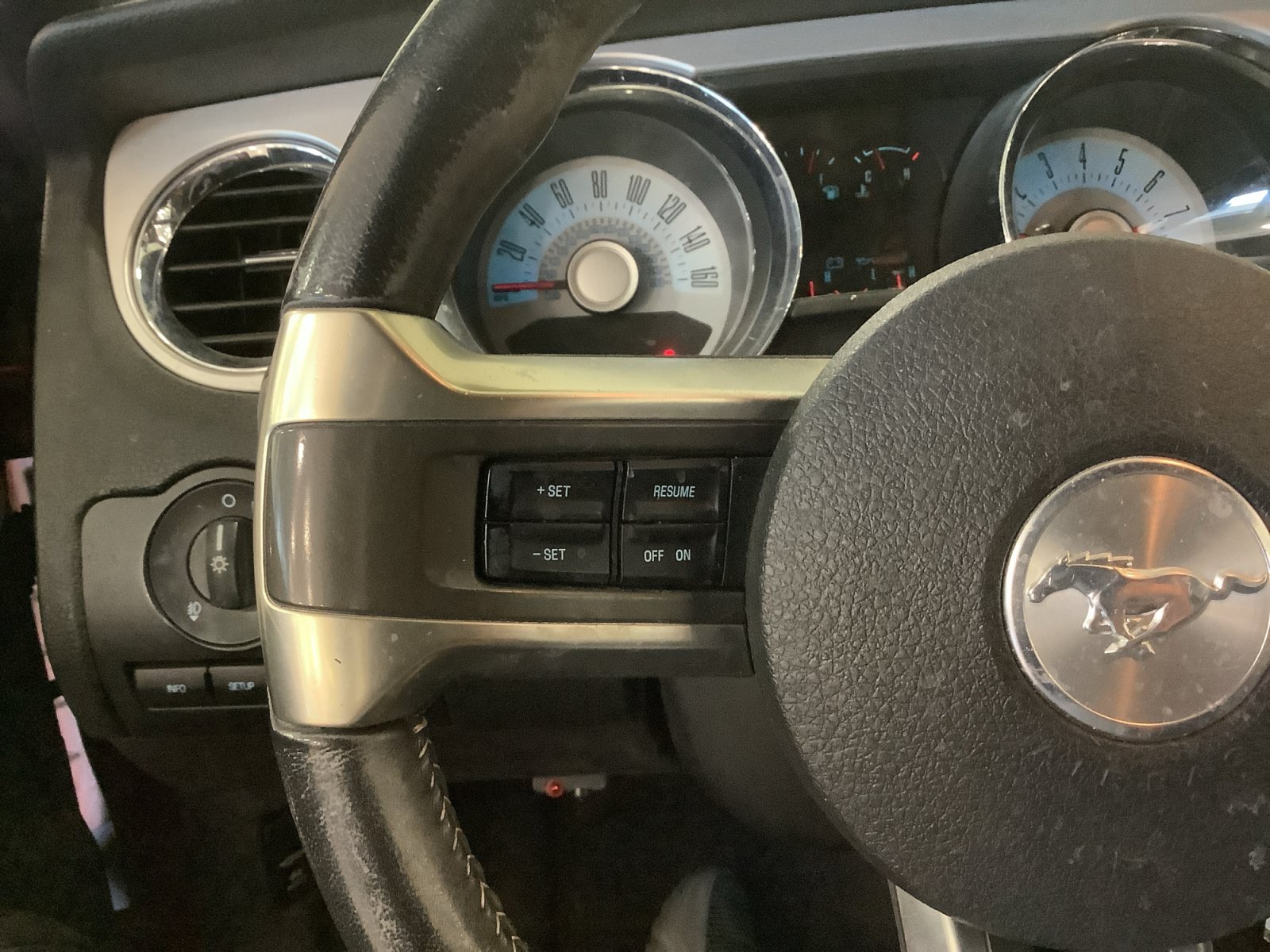 Used 2012 Ford Mustang Premium RWD image 18