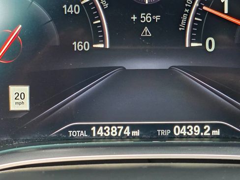 Used 2019 BMW 750i xDrive w/ Executive Package image 19