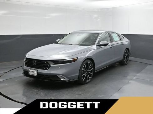 New 2026 Honda Accord Touring image 1