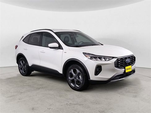 Used 2025 Ford Escape ST-Line Select image 7