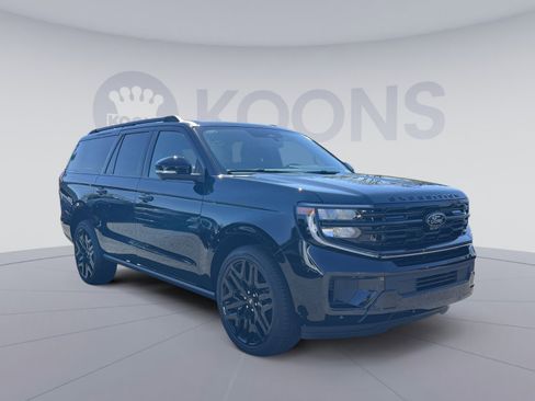 New 2026 Ford Expedition Max Platinum image 18